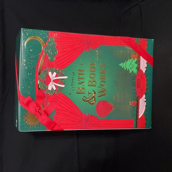 Bath & Body Works | Bath & Body | Bath Body Works Exclusive Holiday 2day Countdown Calendarunavailable Online | Poshmark Bath & Body Works | Bath & Body | Bath Body Works Exclusive Holiday 2day Countdown Calendarunavailable Online | Poshmark